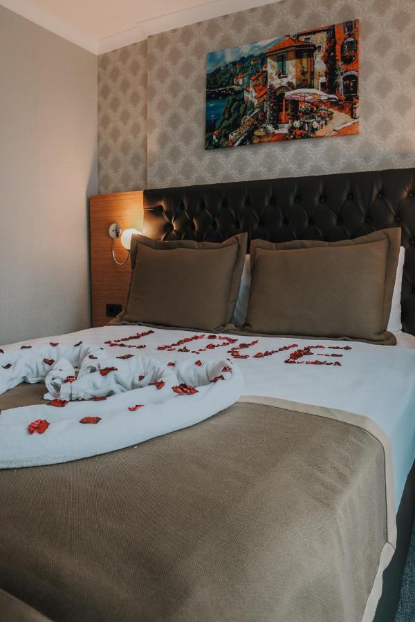 Grand Lark * Istanbul
