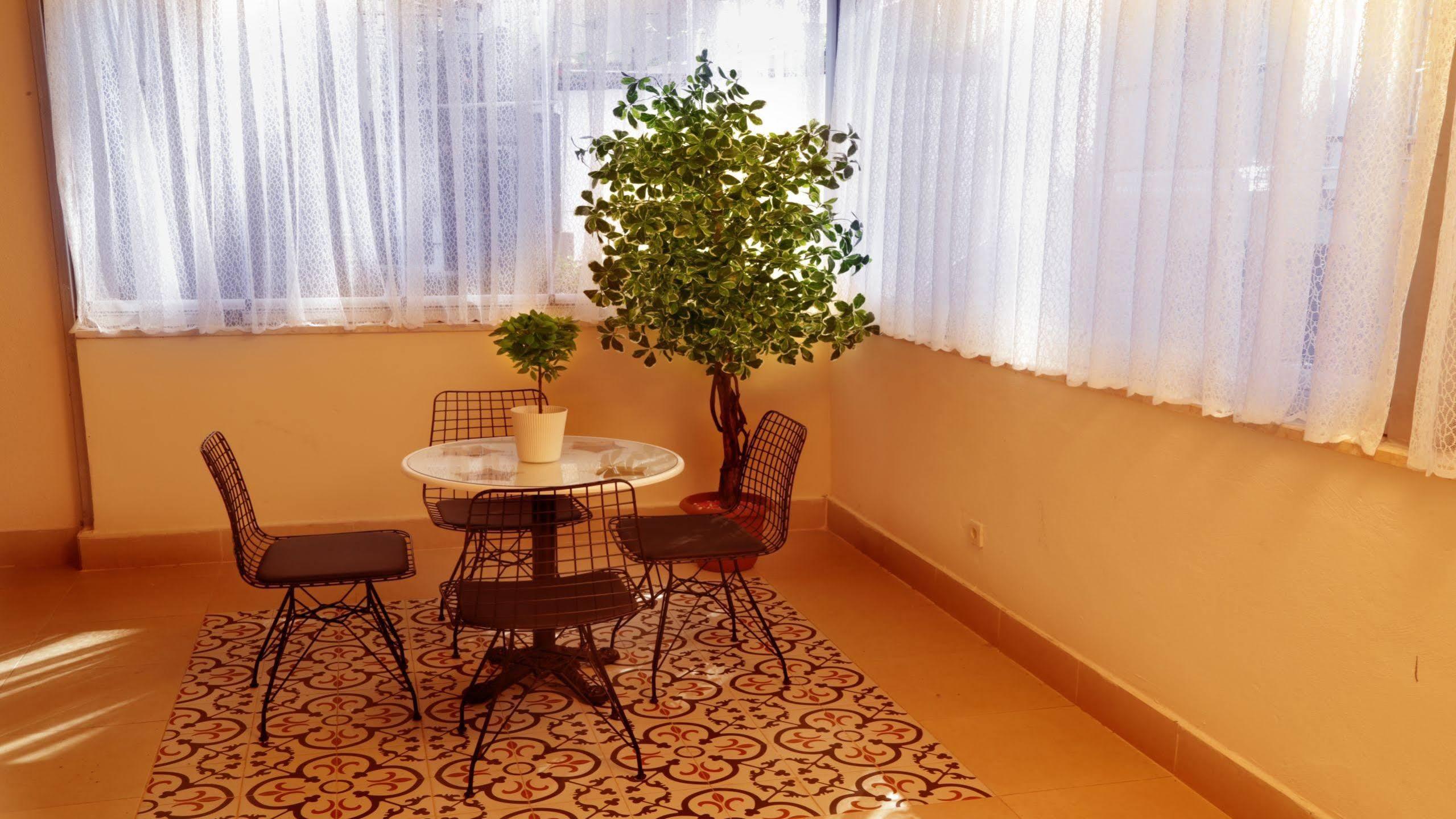 Hotel Sisli Mls 2*