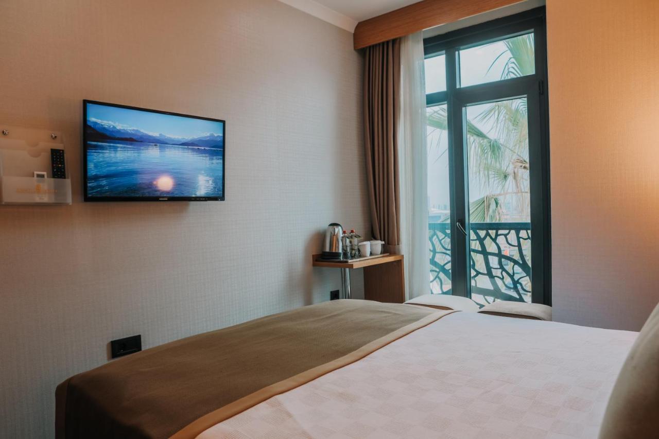Hotel Grand Lark Istanbul