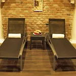 Grand Medya Hotel-Oldtown
