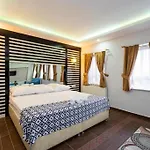 Fanda Suites