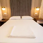 Dymar Hotel