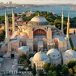 Hagiasophia Donat Suites