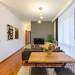 2 Bedroom Apartment In Umraniye