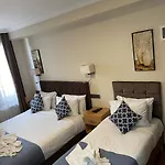 Nomade Old City Hotel