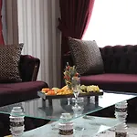 Quars Suite