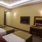 Mb Deluxe Hotel