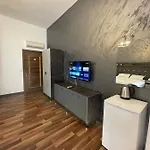 Smf Suites 2