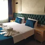 The Moss Hotel