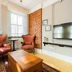 Nice Apartment Near Golden Horn
