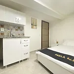 Comfortable And Central Studio Flat In Beyoglu