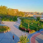 Central Apartament 4\' Galata Tower Granbazaar 2\' Sea 4\' Ferry/Metro/Tram