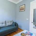 9 Galata