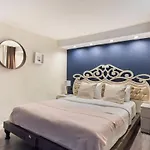 Refreshing Duplex Flat With Jacuzzi In Sisli