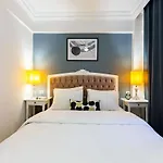 Missafir Impressive Flat In The Heart Of Cihangir Beyoglu