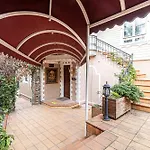 Splendid Studio In Historic Mansion In Beylerbeyi