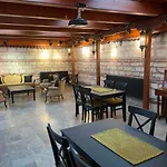Anemas Inn