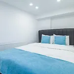 Located Flat