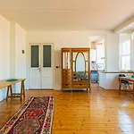 Eclectic Home Near Galata Tower In Beyoglu
