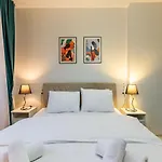 Central And Stylish Flat In The Heart Of Kadikoey