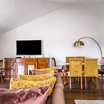 Chic Modern Flat With Terrace In Istanbul Florya