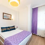 Istanbul House Hotel