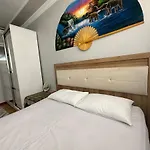 Historya Avm Yani Apartment With Garden In The Center Of Istanbul
