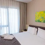 Elm Suite Hotel