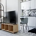 Modern Flat 5 Min To Galata Tower In Istiklal Ave