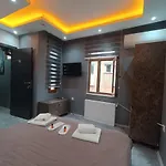 Reyna Otel Taksim