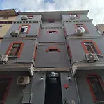 Reyna Otel Taksim