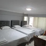 Kaya Hotel