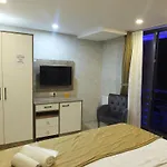 Clove Silvana Hotel