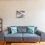 Pin Exclusive 1 Bd Taksim B3