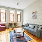 Pin Exclusive 1 Bd Taksim A3