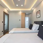 G&B Mansion