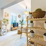 Exceptional Flat 1 Min To Metro & Galata Tower