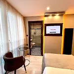 White Corner Hotel