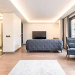 Luxury Apartment In The Heart Of Nisantasi