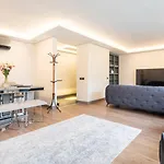 Luxury Apartment In The Heart Of Nisantasi