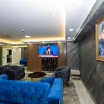 Skystar Deluxe Hotel