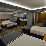 Bergama Hotel Old City