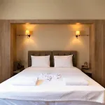 Level Suites