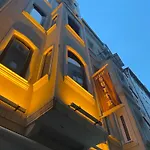 Alyon Suite Hotel