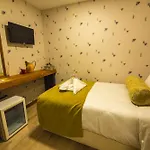 Kuzen Otel (Adults Only)