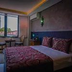 Bon Hotel Old City