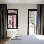 Beans House Suite