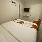 Kadikoey Bull Hotel