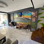 Hotel Newaz Suite