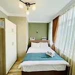 Puffin Suites